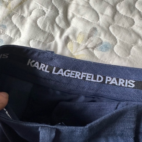Karl Lagerfeld Paris wide-leg dress pants. Size 10. - Picture 2 of 5